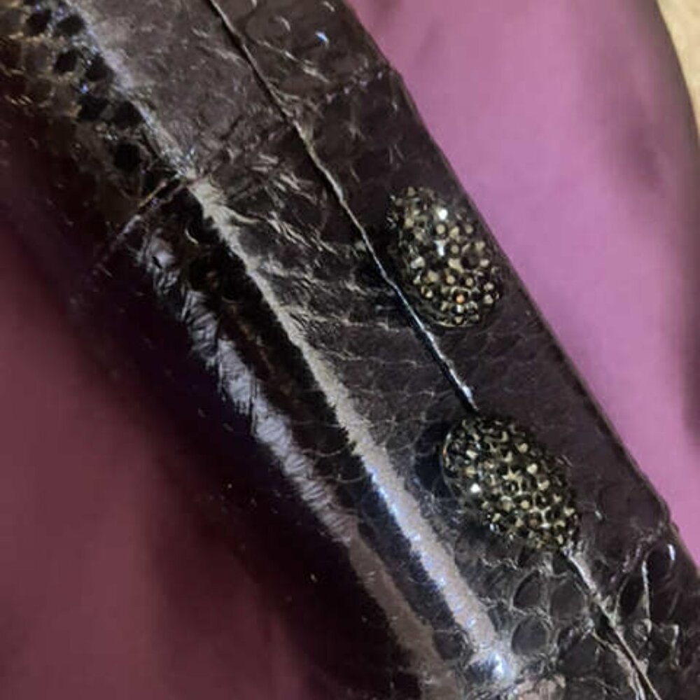 Koture Purple Snakeskin Clutch - Picture 2 of 6